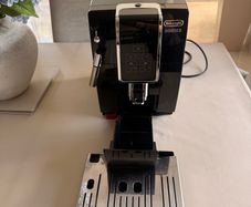 Delonghi DINAMICA coffee machine
