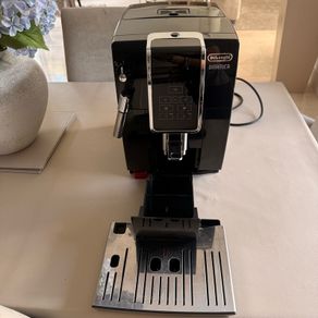 Delonghi DINAMICA coffee machine