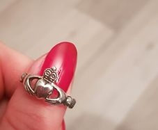 sterling silver claddagh ring