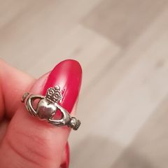 sterling silver claddagh ring