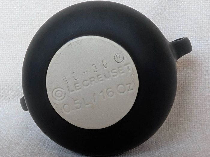 Le Creuset lidded bowl