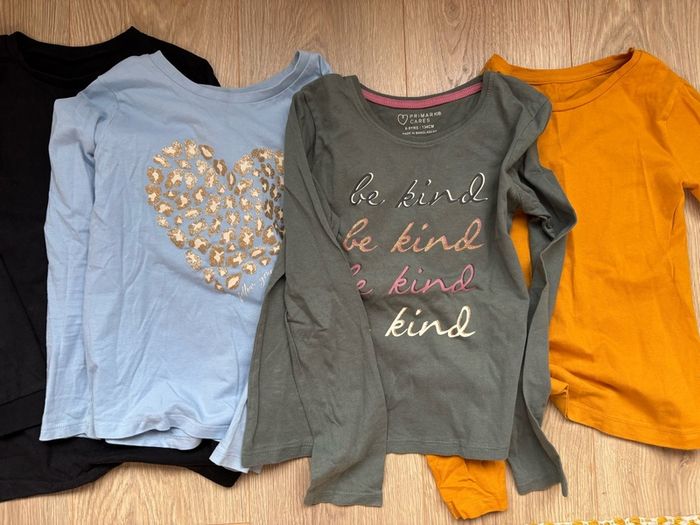 Large bundle of girls clothes 8-9yrs