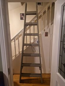 8ft Wooden double step ladder