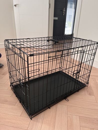 Medium Dog Crate + Dog Bed - Like New