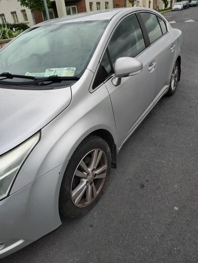 Toyota Avensis 2010