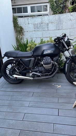 2012 Moto-guzzi V7 stone