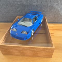 Vintage Bburago Bugatti EB 110 (1991) Blue Diecast Model Car 1/24,