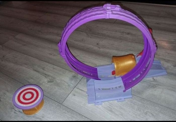 1 Euro Each Or All For Only 2 Euro!! - Disney, Bluey, Etc