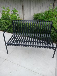 Garden Bench (Hay Palissade)