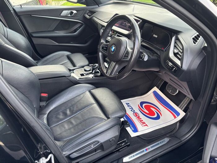 BMW 1-Series 2021