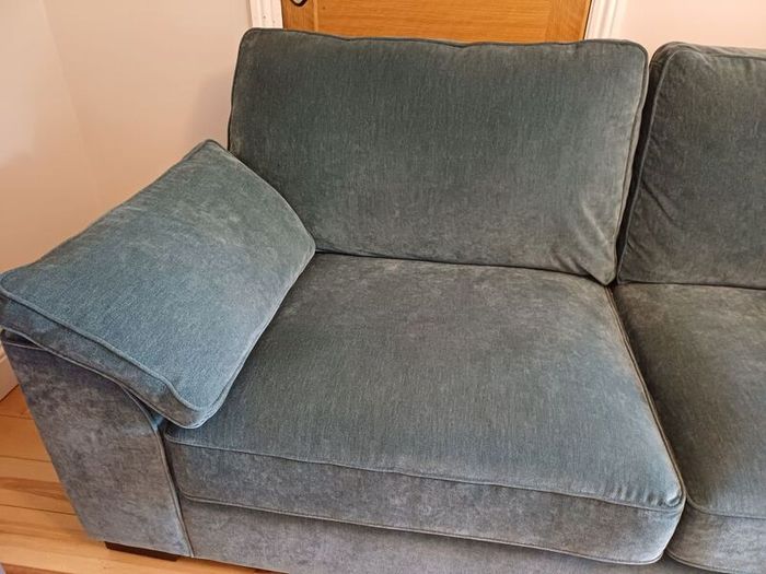 sofa and 2 armchairs for sale 6 months old
