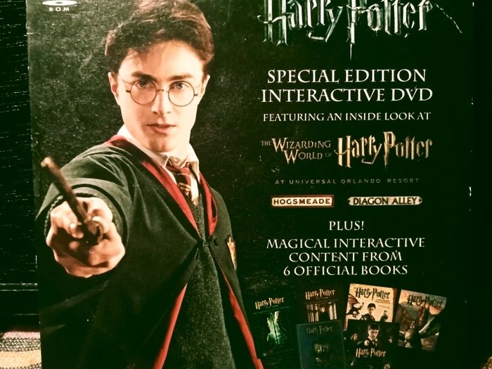2014. Harry Potter. Special Edition Interactive DVD. ROM