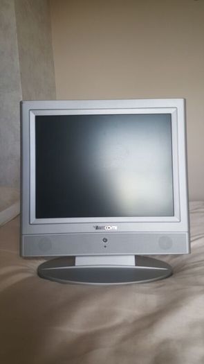 15" TV monitor