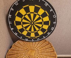 dart board