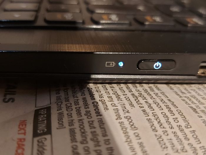 Lenovo 15.6 inch Laptop, Intel Core i3-4010U CPU, 1.7GHz, 4GB Ram, 250GB HDD, Windows 10, Microsoft Edge, Chrome and VLC