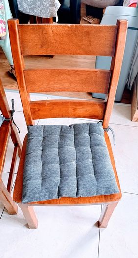 Dinning table chairs