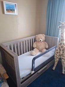 Mamas & Papas Franklin Cot Bed - Grey - Excellent