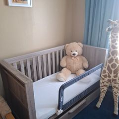 Mamas & Papas Franklin Cot Bed - Grey - Excellent
