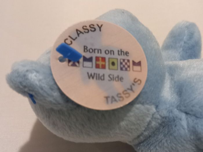 Vintage Classy Tassy's bears  "Maureena"
