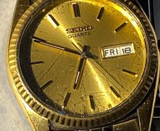 mans watch  Seiko Quartz, Caliber 7N43 new battery fitted working