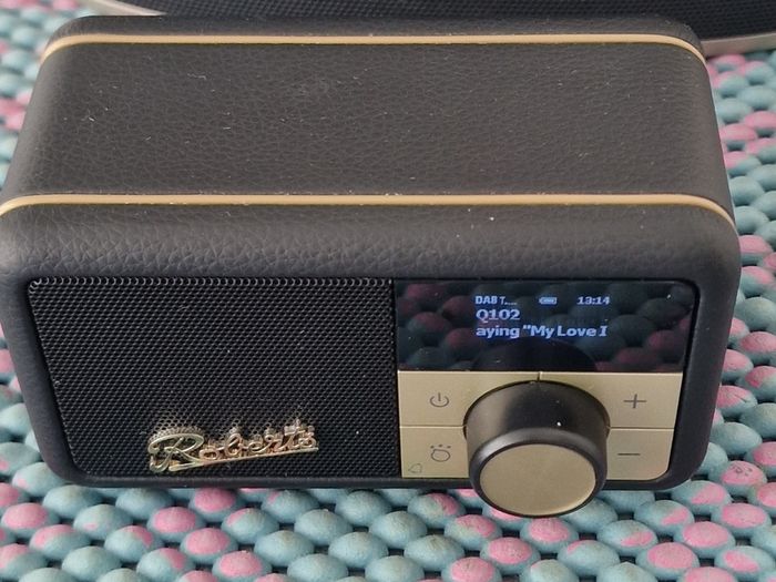 Roberts Revival Petite 2