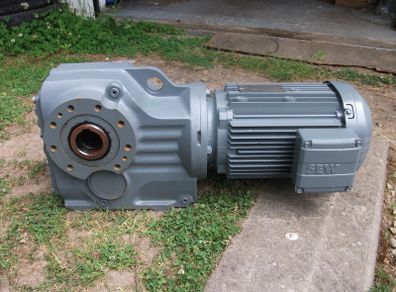 Sew-eurodrive  KA77 DRE100LC4 Motor And Gearbox
