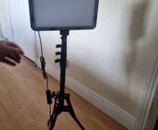 LED video light
