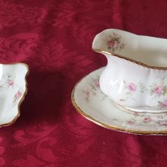 3 Piece Royal Albert Victoriana Rose Bone China Gold Gilt Gravy Boat, Gravy Boat Saucer And Square Dip Dish Set Made In England