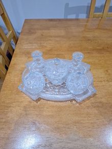 Glass dressing table set