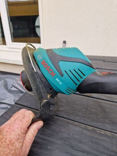 Bosch art 27 strimmer