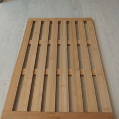 Wooden shower stand / mat
