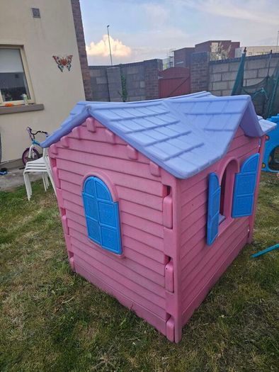 Little Tikes garden pink play house