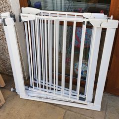 stair safety gates