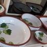 Stunning New Portugese Hand Painted Ivy Pottery Oven to Table Ware 5 Pieces Image 4
