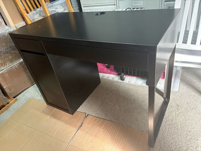 Ikea Micke Black Desk
