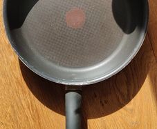 Tefal 28inch non stick frying pan