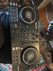 Numark Mixtrack Pro FX