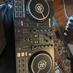 Numark Mixtrack Pro FX