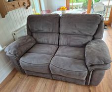 2 seater recliner sofa/couch