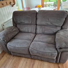 2 seater recliner sofa/couch