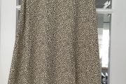 Ladies midi skirt. Size 10.