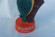 Original bulmers woodpecker display item,collectors item, hard to come by ,little damage on he's beak,,see pictures for condition,,price includes post to anywhere in Ireland, by certificate proof of post, sold as is ..made by Harry E. tunnigcliffe London,