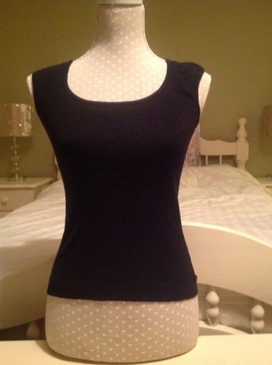 NEXT Size 10 Black Knitted Top
