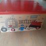 Brio type Railway Shed Image 2