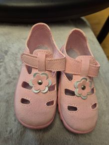 Befado pink slippers/ sandals EU size 22, 14.5 cm insole