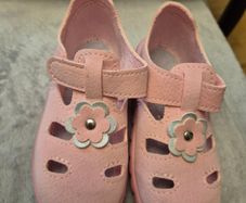 Befado pink slippers/ sandals EU size 22, 14.5 cm insole