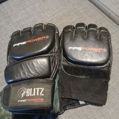 MMA gloves