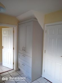 Kitchen larder unit