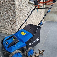 Hyundai Lawn Scarifier Aerator 1800W