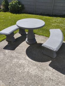 Freshly Refurbished 3-Piece Concrete Garden Set in Anthracite Grey